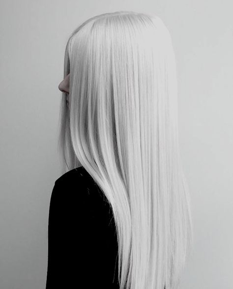 Perfect base for any fashion colors or neons perfect for a green and yellow mix Silver Hair Color Formula, Long White Hair, White Blonde Hair, Hair Color Formulas, Silver Hair Color, Platinum Hair, White Blonde, Throne Of Glass, Grunge Hair