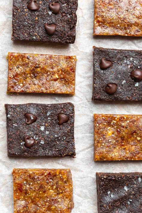 homemade lara bars. Homemade Lara Bars, Lara Bars Recipe, Homemade Larabars, Raw Treats, No Bake Granola Bars, Healthy Granola Bars, Natural Snacks, Lara Bars, Energy Ball Recipe