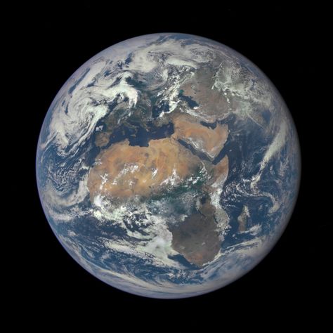 NASA Releases Another Gorgeous Photo Of Earth From A Million Miles Away. August 2015 Planet Earth Poster, Nasa Goddard, Earth Poster, Earth Images, Nasa Images, Earth Photos, Space Pictures, Earth From Space, Blue Marble