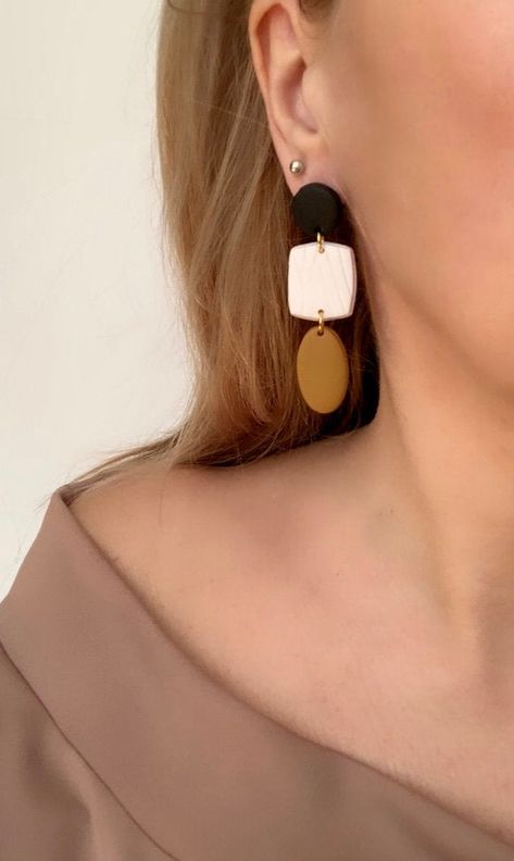 Diy Earrings Polymer Clay, Leather Bracelets Women, Handmade Clay Jewelry, Polymer Earrings, Polymer Clay Jewelry Diy, Earring Trends, Polymer Jewelry, Clay Jewelry Diy, Clay Design