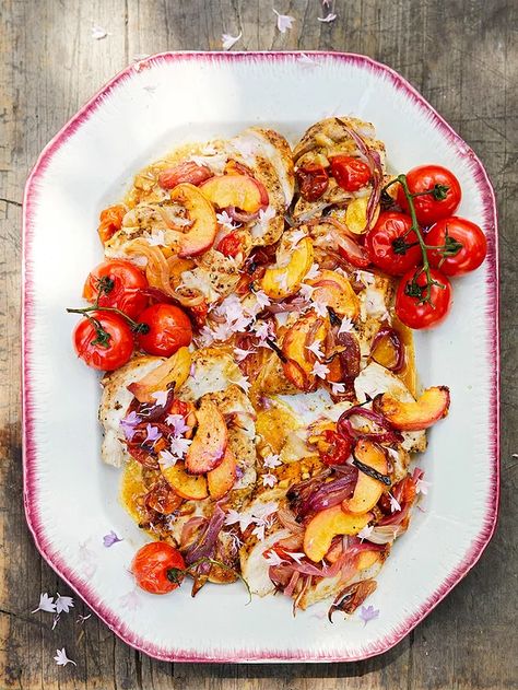 Sheet-Pan Chicken with Peaches and Tomatoes Low Salt Recipes, Pan Chicken Recipes, Farmers Market Recipes, Low Cholesterol Recipes, Low Sodium Recipes, Pan Chicken, Low Cholesterol, Pan Recipes, Peach Recipe