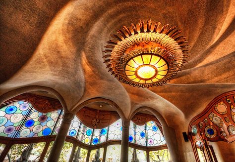 Gaudi's Casa Batlló in Barcelona, photo by Trey Ratcliff (Stuck in Customs). http://www.flickr.com/photos/stuckincustoms/ #travels #gaudi #architecture Whipstaff Manor, Structures Architecture, Antoni Gaudí I Cornet, Gaudi Architecture, Falling Waters, Gaudi Barcelona, Antonio Gaudí, Casa Batlló, Architecture Modern