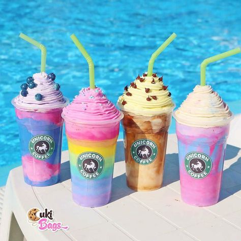 Stylequeen101.com Frappachino Starbucks, Kawa Starbucks, Unicorn Recipes, Menu Starbucks, Resep Starbuck, Minuman Starbucks, Kue Macaroon, Unicorn Desserts, Secret Starbucks Drinks