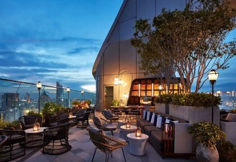 Sky Bar Bangkok, Penthouse Bar, Rooftop Bar Design, Rooftop Restaurant Design, Terrasse Design, Balcony Bar, Terrace Restaurant, Rooftop Terrace Design, Rooftop Design