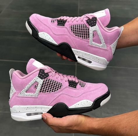 An in hand look at the Jordan 4 Orchid #urbansyndicate Infared Jordan 4s Fits, Jordens4 Pink, Jordan 4 Orchid, Sporty Air Jordan 4 High-top With Cushioned Footbed, Red High-top Air Jordan 4 With Cushioned Footbed, Cute Nike Shoes, Cute Nikes, Sneakers Fashion, Nike Shoes