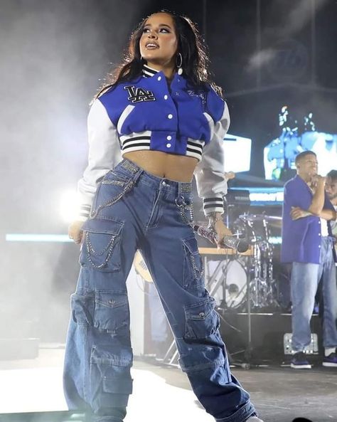 Becky G Concert, Dodgers Outfit, Becky G Style, Becky G Outfits, Selena Quintanilla Outfits, Little Mix Outfits, Selena Gomez Outfits, Movie Inspired Outfits, Cher Lloyd