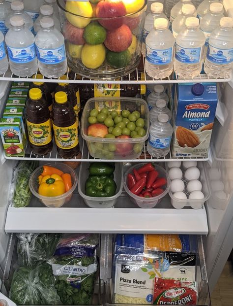 Stocked Fridge Goals, Healthy Fridge Goals, Fridge Goals Healthy Food, Full Fridge Goals, Snacks Fridge, Vegan Fridge, Aesthetic Fridge, Fridge Goals, Stocked Fridge