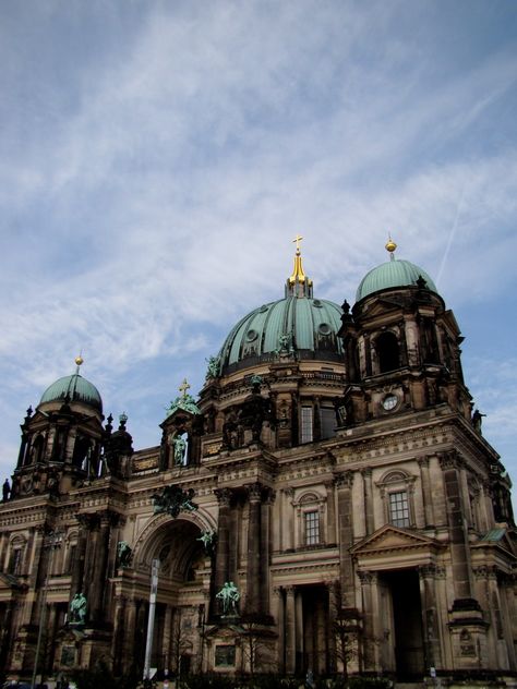 Photographs — Berlin Cathedral — Berliner Dom — 26 March 2010 — 1 — wasaweb.net Berlin In March, Berlin Cathedral, Berlin City, 26 March, Photoshoot Photography, Berlin Germany, Empire State Building, Minecraft, Berlin