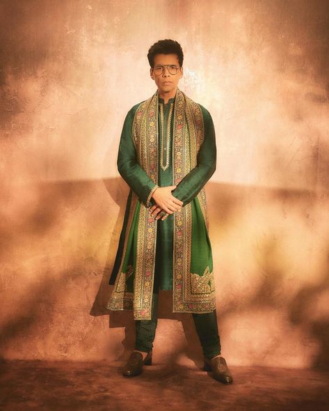 @karanjohar looks dapper in a #Sabyasachi kurta set. Shop #Sabyasachi menswear in-store at #AashniLondon. Aashni + Co 125 Ledbury Road, London W11 2AQ 📞+44 755 728 9871 For any assistance or for booking an appointment please write to us on: 💌 customercare@aashniandco.com 📞WhatsApp +91 83750 36648 #AashniAndCo Multi designer store, Indian wear, Celebrity style #IndianWear #DesignerIndianWear #KurtaSetForMen #FestiveIndianWear Sabyasachi Kurta, Sabyasachi Menswear, Ganpati Celebration, Ibrahim Ali Khan, Indian Wedding Clothes For Men, Indian Groom Wear, High Fashion Men, Diana Penty, Dress Code Wedding