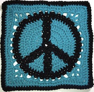 Peace Sign Granny Square, Granny Square Pattern Free, Crochet Shawl Pattern Free, Crochet Blanket Afghan, Crochet Fashion Patterns, Crochet Square Patterns, Granny Squares Pattern, Granny Square Crochet Pattern, Square Patterns