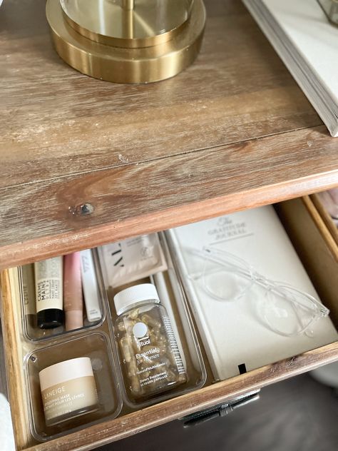 THE FASH FIVE || NIGHTSTAND ESSENTIALS | A Classy Fashionista Organize Nightstand, Nightstand Essentials, Nightstand Drawers, Acrylic Drawer Organizer, Personalization Ideas, Organized Clutter, Nightstand Styling, Nightstand Organization, Acrylic Drawers