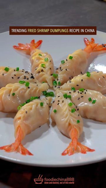 Shrimp Gyoza Recipe, Shrimp Gyoza, Shrimp Dumplings, Homemade Cookbook, Fish Curry, Dumpling Recipe, Fried Shrimp, Japanese Snacks, Chinese Dishes