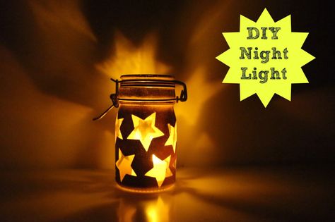 DIY Night Light! An inexpensive & easy way to make your child's room look gorgeous (& provide a little comfort to those who need it ; ) Diy Night Light, Light Crafts, Jar Diy, Jar Lights, Mason Jar Crafts, Night Light Diy, Jar Crafts, Craft Activities, Kids Crafts