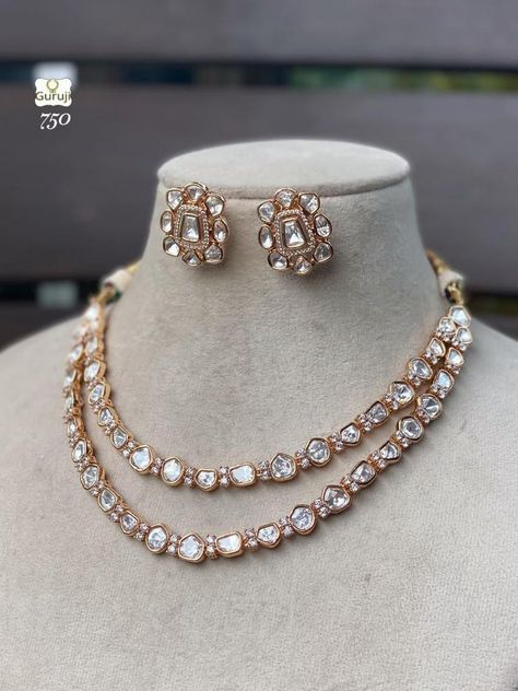 Simple Indian Jewelry Sets, White Necklace Jewelry Indian, Polki Daimond Jwellery, White Stone Indian Jewelry, Contemporary Indian Jewellery, Jadau Sets Indian Jewelry, Kundan Jewellery Set Necklaces, Uncut Necklace Designs, Indian Jewellery Design Gold Necklace Set Bridal Jewelry