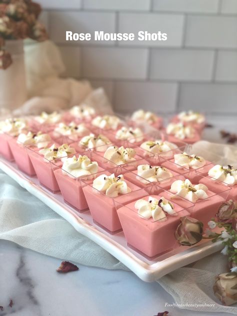 Mousse Shots, Rose Mousse, Easy Indian Dessert, Whipped Cream Desserts, Indian Drinks, Indian Rose, Milk Dessert, Mango Mousse, Eggless Desserts