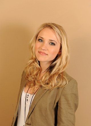 Emily Anderson, Emily Osment, Long Hair Styles, Hair Styles, Quick Saves