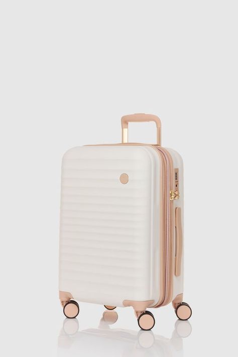 It came to Me today and it really is very beautiful small but well made it is too cute good quality. Rose Gold Suitcase, Mini Suits, Suitcases Travel, Hard Sided Luggage, Hard Suitcase, Cute Suitcases, Small Suitcase, My Style Bags, Lightweight Luggage