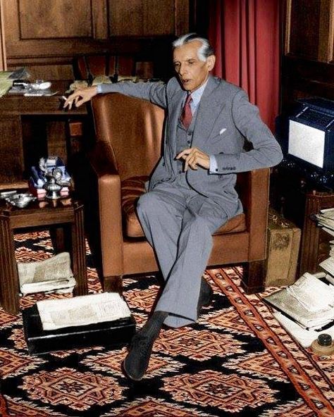 Mohammed Ali Jinnah, President of India's Moslem League sitting in study of Palatial house. Quid E Azam, Muhammad Ali Jinnah, Quaid E Azam, Imran Khan Photos, Pakistani People, Brown People, Tech Education, Mohammad Ali, History Of Pakistan