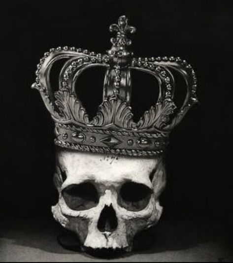 Drawing Studio, Skull With Crown, Charcoal Artists, Skeleton King, Skull Reference, Black Cat Aesthetic, Crown Art, Cyberpunk Fashion, Prop Styling