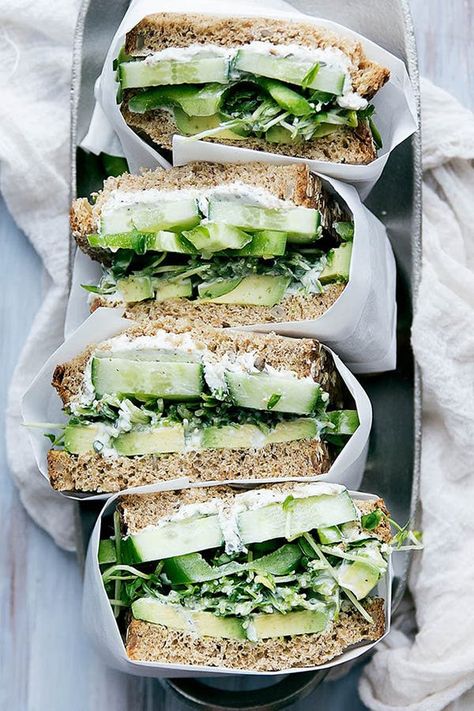 Clean Eating Lunch, Healthy Sandwiches, Picnic Foods, Greens Recipe, Tortellini, Tortilla Chips, Goat Cheese, Gnocchi, Healthy Lunch