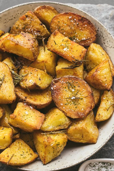 Twice Cooked Crunchy Rosemary Roast Potatoes — Life Of Pie Twice Cooked Potatoes, Toasted Potatoes, Life Of Pie, Rosemary Roast, Rosemary Roasted Potatoes, Crunchy Potatoes, Rosemary Potatoes, Tempeh Recipes, Seasoned Potatoes