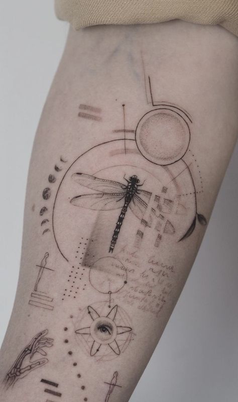 Nature Concept Tattoo, Concept Style Tattoo, Event Horizon Tattoo, Geometric Line Tattoo Minimalist, Relativity Tattoo, Enneagram Tattoo, Compass Back Tattoo, Sketchwork Tattoo, Physics Tattoo Ideas