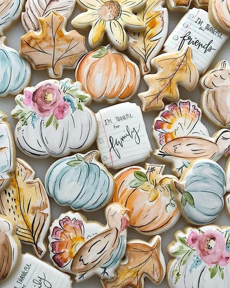 Painted Sugar Cookies, Autumn Cookies, Fall Decorated Cookies, Watercolor Cookies, Hand Painted Cookies, Paint Cookies, Thanksgiving Cookies, Sugar Cookie Designs, Crisp Autumn