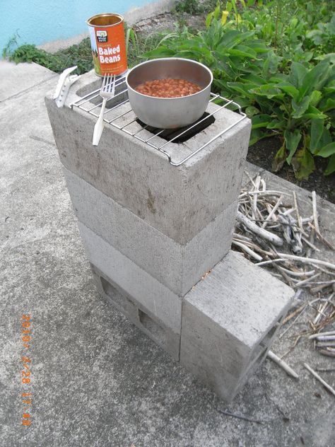 Cement Blocks, Rocket Stove, Rocket Stoves, Cinder Block, Emergency Prepping, Concrete Blocks, Camping Survival, Survival Prepping, Back To Nature