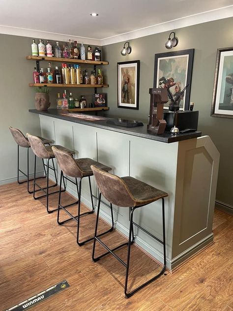 Makeshift Bar Ideas, Den Room Bar Ideas, Indoor House Bar Ideas, Diy Bar Ideas For Home Small Spaces, Do It Yourself Bar Ideas, Outhouse Bar Ideas, Inside Bar Ideas Small Spaces, Basement Bar Ideas Small Corner, Diy Indoor Bar Small Spaces