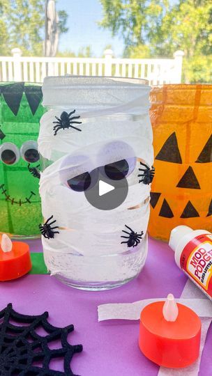 193K views · 10K reactions | Jar Lanterns 🎃 follow @abcdeelearning for more Halloween crafts! Comment JAR to get the supply list and directions for these fun crafts | Deena Keller | abcdeelearning · Original audio Hollween Decorations, Activity Jar, Glow Jars, Halloween Jars, Halloween Mason Jars, Halloween Kindergarten, Fall Arts And Crafts, Jar Lanterns, Fall Halloween Crafts