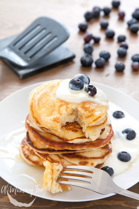 Tall, fluffy pancakes with a deliciously light, coconutty flavour, this is a breakfast you’ll want to enjoy time and time again. At the heart of this recipe is Onken Limited Edition Coconut Biopot Yogurt. It’s a gorgeous, thick and creamy coconut yogurt, with pieces of real coconut in it, lending an extra special texture to the...Read More » Yoghurt Pancakes, Yogurt Pancakes, Easy Breakfast Recipes, Coconut Pancakes, Yummy Healthy Breakfast, Lifestyle Blogs, All Recipes, Coconut Yogurt, Breakfast On The Go