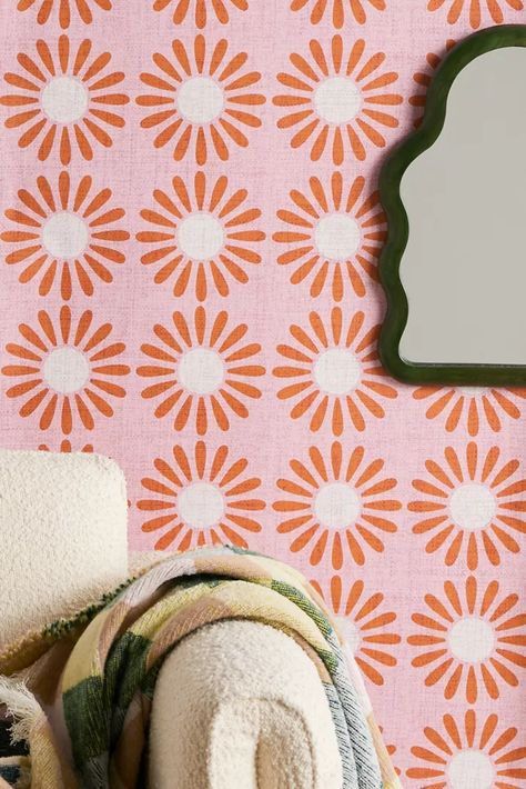 Retro Daisy, Stick On Wallpaper, Daisy Pattern, Retro Wallpaper, Mirror Wall Art, 70s Inspired, Retro Aesthetic, Retro Floral, My New Room