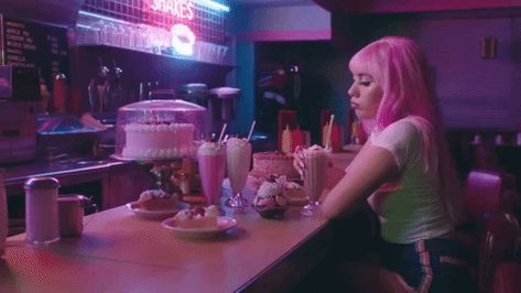 Heart Neon, Bubblegum Pop, Hand Heart, Band Photography, Under Your Spell, Dream Aesthetic, Dream Pop, Kali Uchis, Ocean Drive