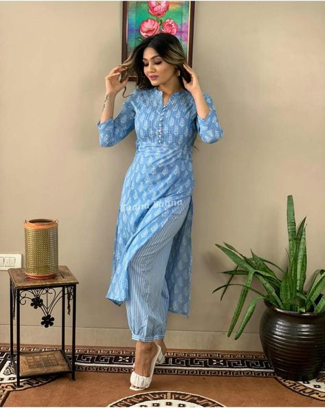 Afgani style suit Block Printed Kurta, Kurti Suit, Stylish Kurtis Design, Kurta Pant Set, Embroidered Kurti, Kurta Set For Women, Simple Kurta Designs, Designer Kurti Patterns, Long Kurti Designs