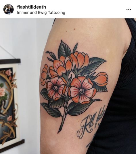 Neotraditional Tattoo, Tattoo Time, Orchid Tattoo, Black Peony, Tattoo Old School, Family Tattoo, Traditional Family, Tattoo Traditional, Traditional Tattoos