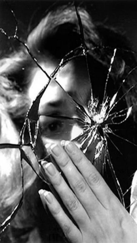 Shattered Mirror, Mirror Photography, Reflection Art, Broken Mirror, Reflection Photography, Broken Glass, Ap Art, A Level Art, Dark Photography