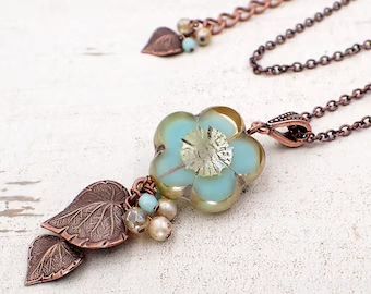 ArdentHearts - Etsy Czech Beads Jewelry, Czech Glass Jewelry, Copper Leaf, Boho Jewellery, Bead Necklaces, Assemblage Jewelry, Greenish Blue, Glass Pendant Necklace, Flower Beads