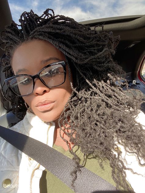 Micro Cuban Twist, Micro Marley Twists, Twist With Cuban Twist Hair, Micro Twists With Extensions, Twist With Marley Hair, Mini Marley Twists, Marley Hair Hairstyles, Natural Hair Sew In, Cuban Twist