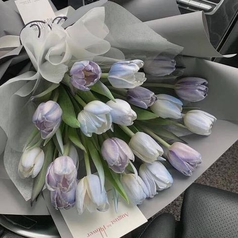 “bouquet of the day.” Whats Wallpaper, Boquette Flowers, Nothing But Flowers, Flower Therapy, Beautiful Bouquet Of Flowers, Luxury Flowers, Tulips Flowers, Beautiful Bouquet, Nature Aesthetic