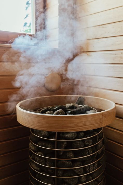 Wood Sauna, Electric Sauna Heater, Infrarot Sauna, Sauna Benefits, Sauna Heaters, Sauna House, Sauna Heater, Traditional Saunas, Finnish Sauna