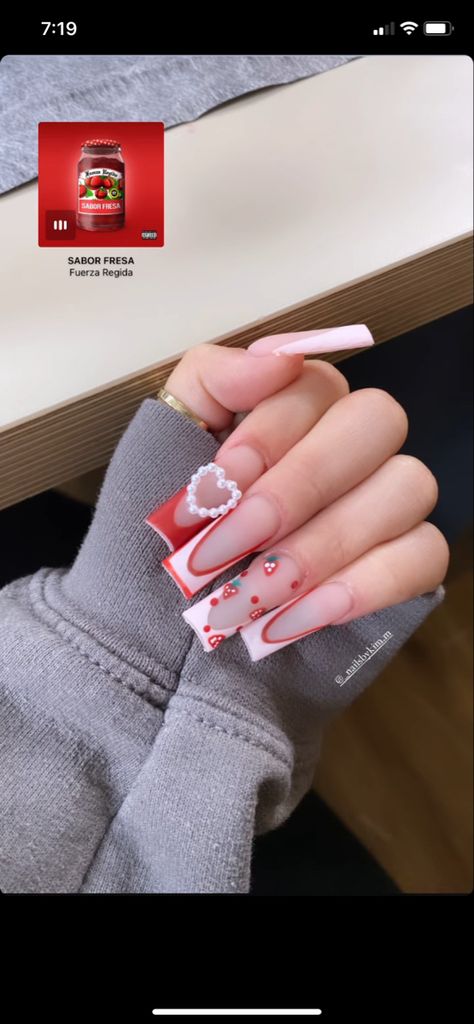 Buchi Fresa Nails Pink, Strawberry Nails Ideas, Fresita Nail Ideas, Nail Inspo Strawberry, Medium Length Nails Valentines, Strawberry Nails Square, Strawberry Theme Nails, Nina Fresa Nails, Strawberry Shortcake Nails Acrylic