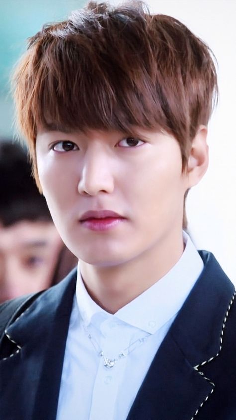 Always beautiful Kim Tan. Kim Tan The Heirs, Lee Min Hoo Aesthetic, Lee Min Ho Profile, Hoo Aesthetic, Lee Min Ho Pics, Heirs Korean Drama, Lee Min Ho Kdrama, Aesthetic Wallpaper Black, Kim Tan