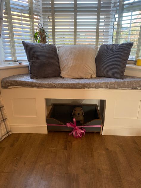 #baywindow #dogbed #windowseat #livingroomideas Dog Bed Under Window Seat, Bay Window Dog Bed Built Ins, Dog Bed By Window, Window Seat Dog Bed, Dog Bed Window Seat, Bay Window Dog Bed, Dog Window Seat, Reading Nook Window Seat, Built In Dog Bed