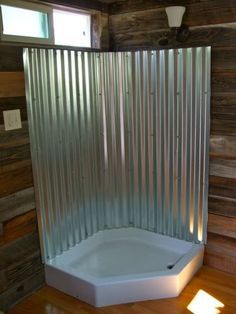 Tin Shower, Tiny House Shower, Turquoise Cowgirl, Mini Bad, Barn Tin, Garage Bathroom, Cabin Bathrooms, Rustic Bathroom Designs, Tiny House Bathroom