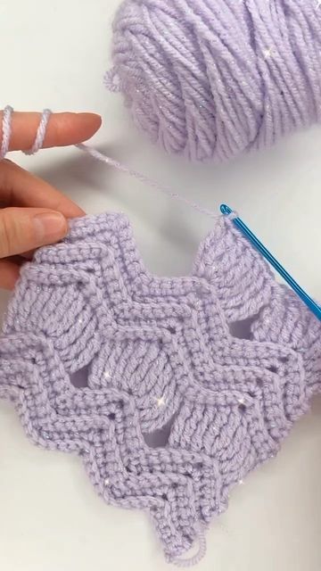 Crochet Collar Pattern, Crochet Blanket Stitch Pattern, Crochet Blanket Pattern Easy, Easy Crochet Blanket, Easy Crochet Stitches, Crochet Stitches Video, Beginner Crochet Projects, Crochet Stitches For Beginners, December 19