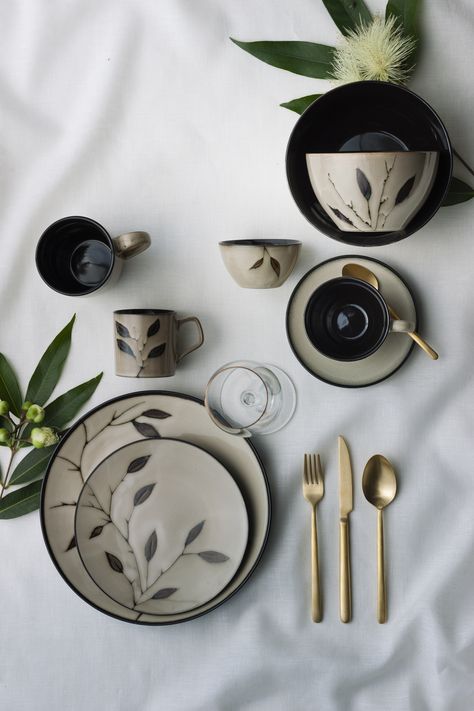 Vogue Home, Crockery Design, Crockery Set, Terrace Decor, Dining Ware, Furniture Details Design, Object Photography, Eating Utensils, Art And Craft Videos