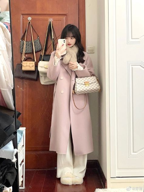 Korean Soft Outfits, Korea Winter Fashion, Winter Fashion Outfits Casual, All Jeans, Korean Fashion Trends, Modest Fashion Outfits, 가을 패션, Korean Outfits, Casual Style Outfits