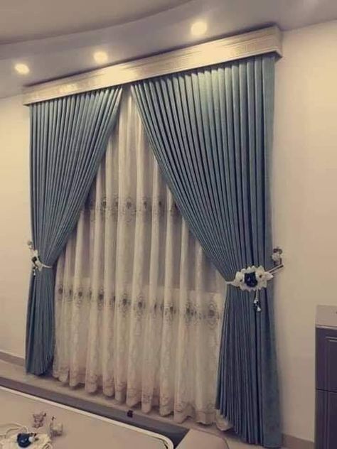 Curtens Design, Latest Curtain Designs, Luxury Curtains Living Room, Curtain Designs For Bedroom, Curtains Living Room Modern, Unique Curtains, Curtain Styles, Plain Curtains, Luxury Curtains