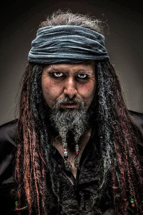 Aged Makeup, Ageing Makeup, Makeup Pirate, Pirate Hairstyles, Natty Dreads, Dread Ideas, Pirate Beard, Pirate Makeup, Age Makeup