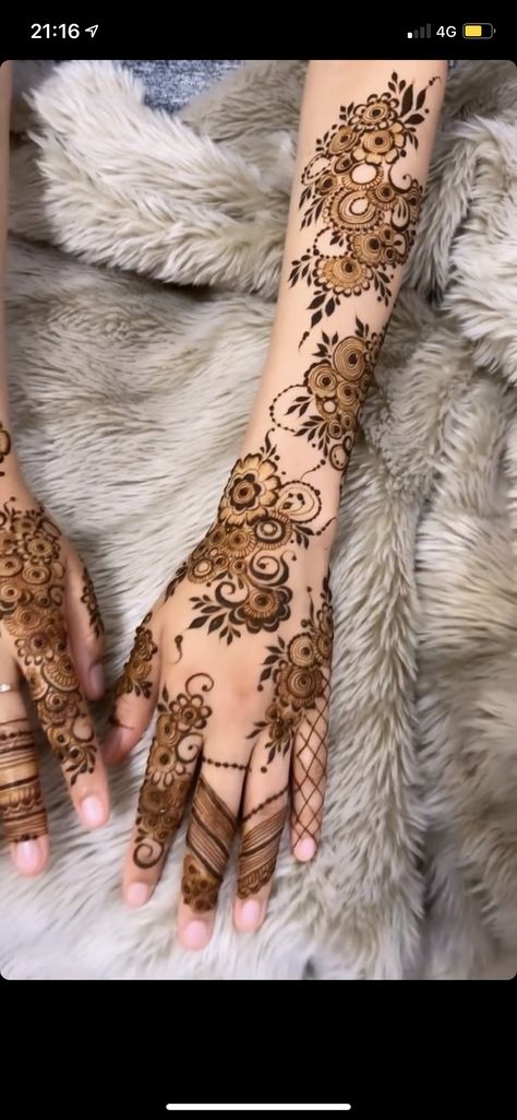 Henna Designs Whole Arm, Mehendi Designs For Hands Elbow, Arabic Henna Designs Bridal, Henna Designs Elbow, Elbow Henna Designs, Henna Designs Elbow Length, Henna Designs Till Elbow, Mehendi Designs Till Elbow, Mehndi Designs Elbow Length